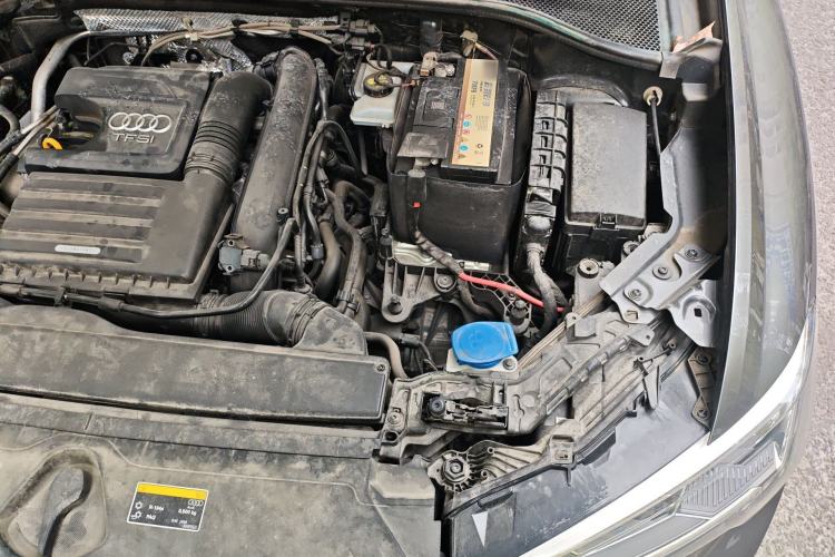 Used Audi Q3 2021 35 TFSI Fashion Dynamic Model Engine Bay Left