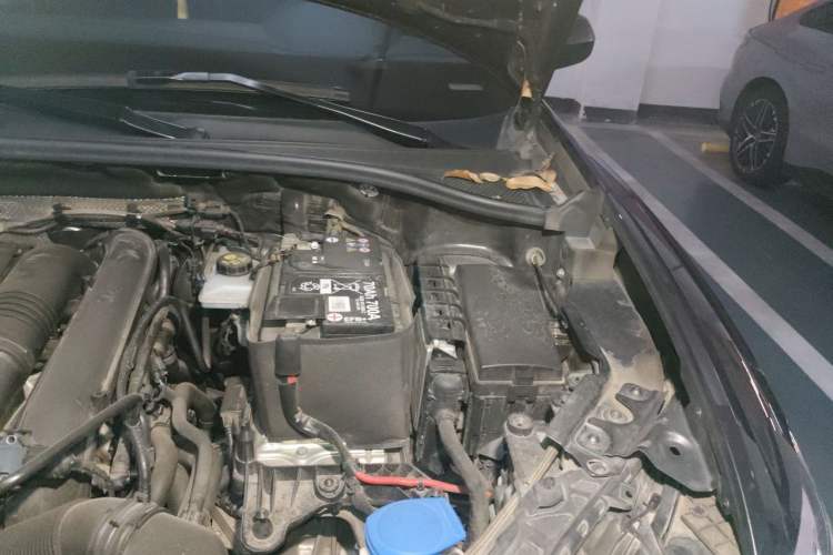 Used Audi Q3 2021 35 TFSI Progressive Dynamic Edition Engine Bay Left