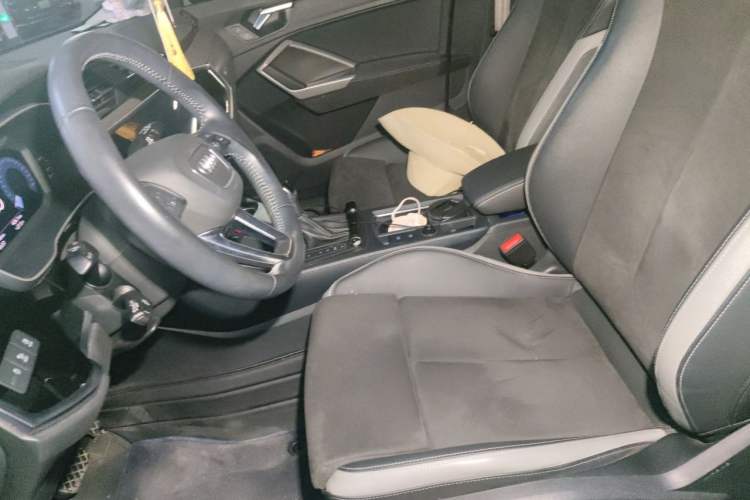 Used Audi Q3 2021 35 TFSI Progressive Dynamic Edition Left Front Seat