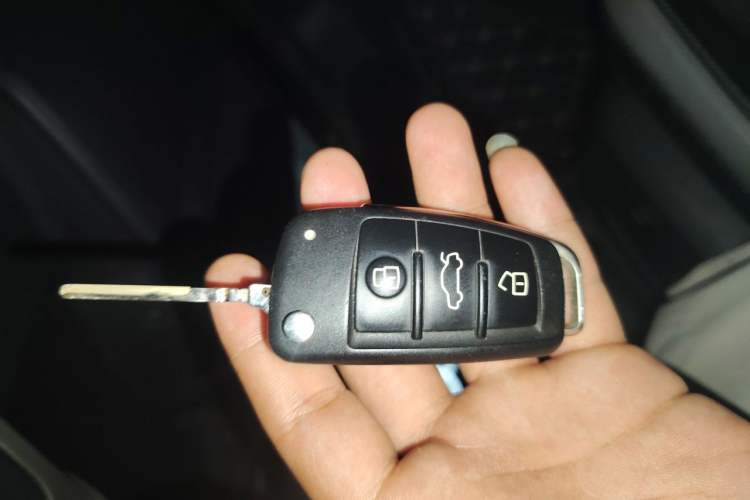 Used Audi Q3 2021 35 TFSI Progressive Dynamic Edition Vehicle Key