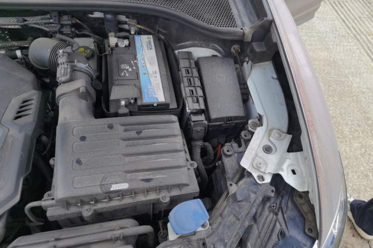 Used Audi Q3 2021 40 TFSI Fashion Dynamic Model Engine Bay Left