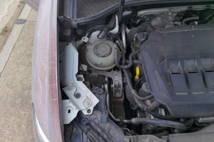 Used Audi Q3 2021 40 TFSI Fashion Dynamic Model Engine Bay Right