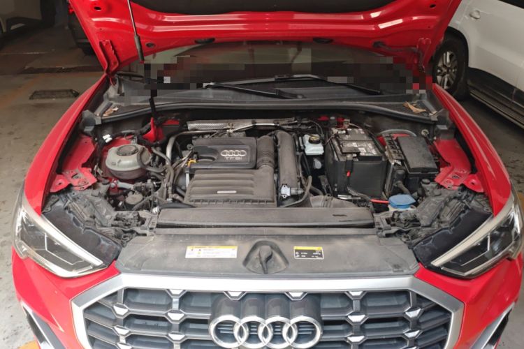 Used Audi Q3 2021 35 TFSI Fashion Dynamic Model Engine Bay