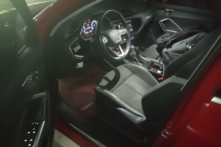 Used Audi Q3 2021 35 TFSI Progressive Dynamic Edition Left Front Seat