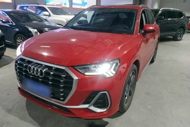 Used Audi Q3 2021 35 TFSI Fashion Dynamic Model