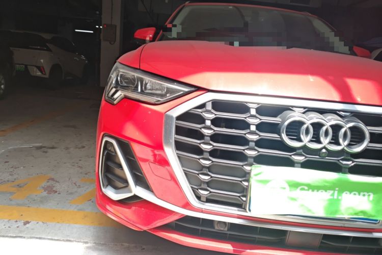 Used Audi Q3 2021 35 TFSI Fashion Dynamic Model Right Front Headlight