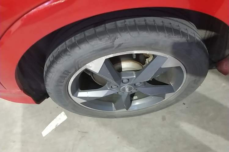Used Audi Q3 2021 35 TFSI Fashion Dynamic Model Right Rear Wheel Hub