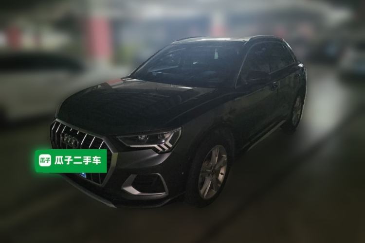 Used Audi Q3 2021 35 TFSI Fashionable and Elegant Model Guazi used car, China used car export, Used car for sale, Used  cars, Cheapest cars for sale