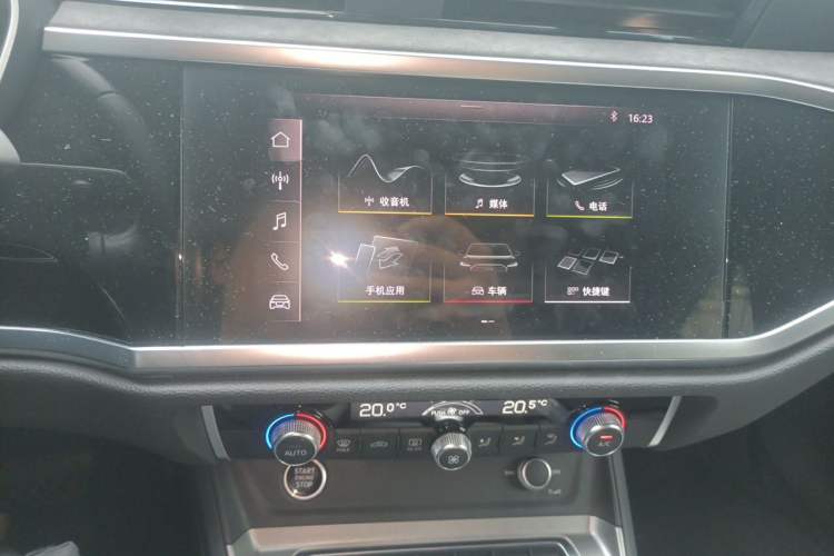 Used Audi Q3 2021 35 TFSI Fashion Dynamic Model Audio And AC Panel