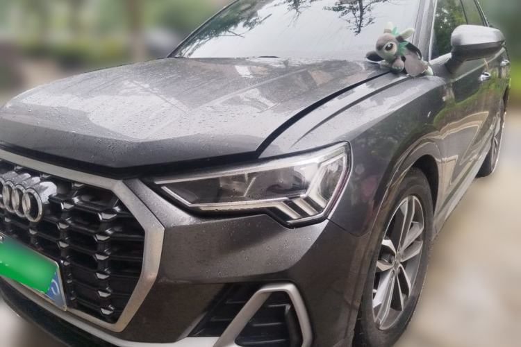 Used Audi Q3 2021 35 TFSI Progressive Dynamic Edition Guazi used car, China used car export, Used car for sale, Used cars, Cheapest cars for sale
