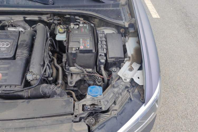 Used Audi Q3 2021 35 TFSI Progressive Dynamic Edition Engine Bay Left