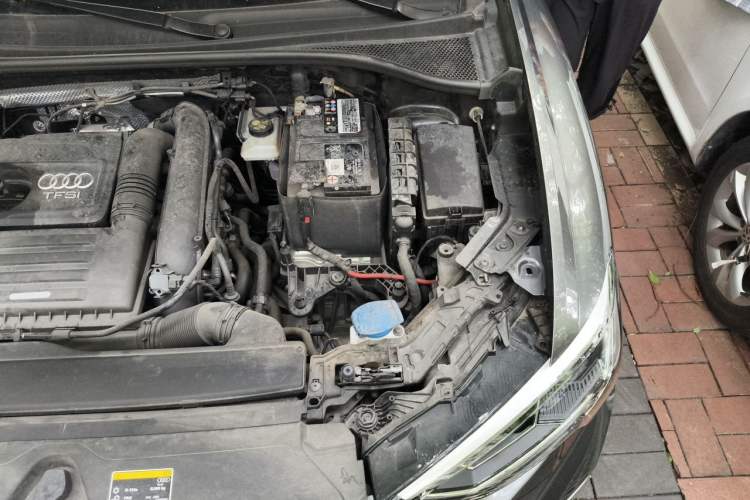 Used Audi Q3 2021 35 TFSI Progressive Dynamic Edition Engine Bay Left