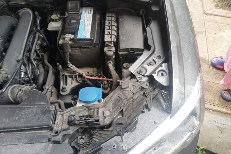Used Audi Q3 2021 35 TFSI Progressive Dynamic Edition Engine Bay Left