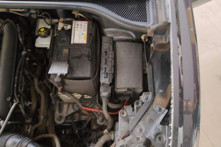Used Audi Q3 2021 35 TFSI Fashion Dynamic Model Engine Bay Left