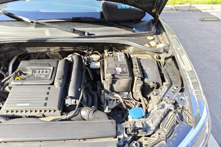 Used Audi Q3 2021 35 TFSI Fashionable and Elegant Model Engine Bay Left