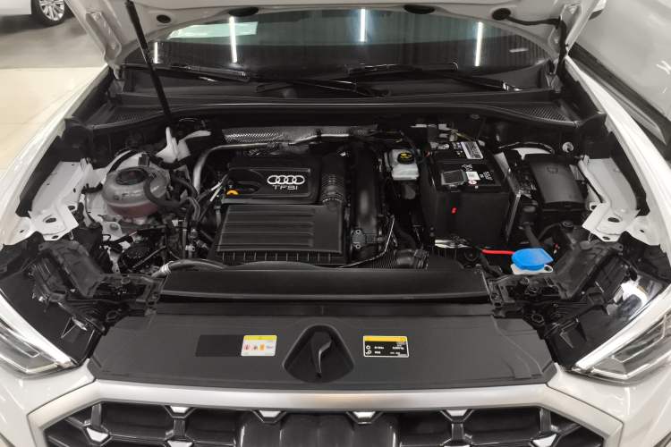 Used Audi Q3 2021 35 TFSI Fashion Dynamic Model Engine Bay