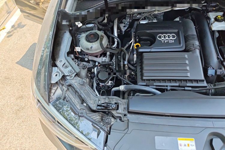 Used Audi Q3 2021 35 TFSI Fashion Dynamic Model Engine Bay Right
