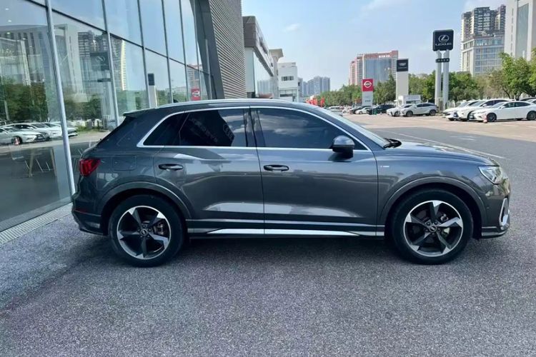 Used Audi Q3 2021 35 TFSI Fashion Dynamic Model Exterior 3