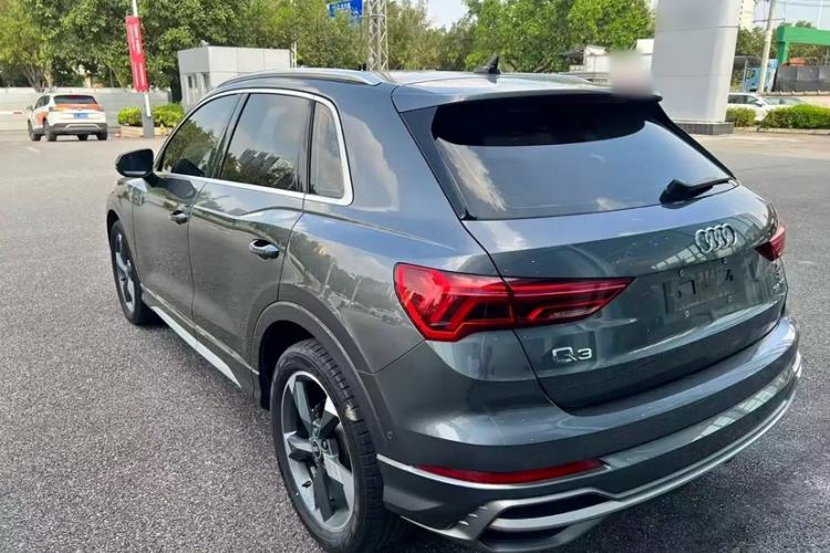 Used Audi Q3 2021 35 TFSI Fashion Dynamic Model Exterior 4