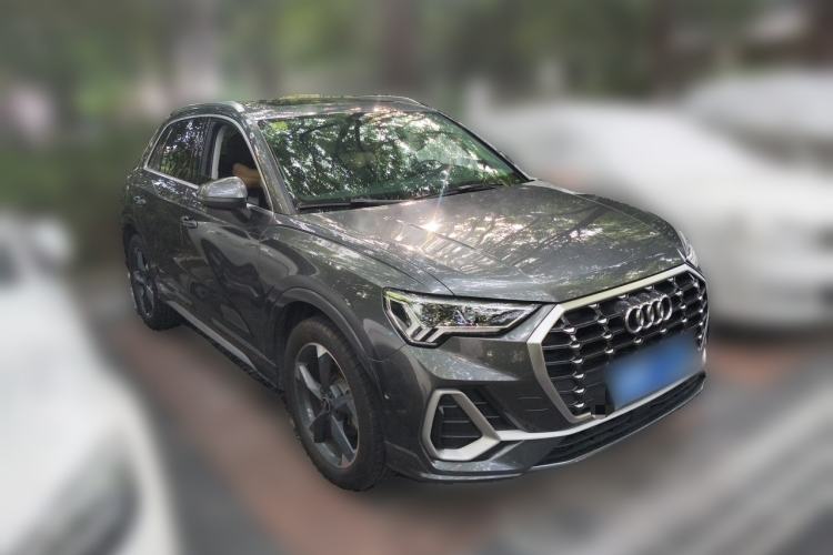 Used Audi Q3 2021 35 TFSI Progressive Dynamic Edition Front Right 45 Deg