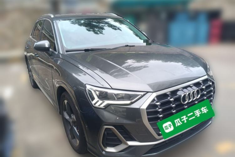 Used Audi Q3 2021 35 TFSI Fashion Dynamic Model Front Right 45 Deg