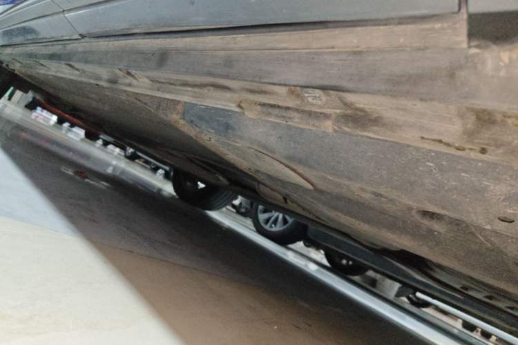 Used Audi Q3 2021 35 TFSI Progressive Dynamic Edition Left Side Sill
