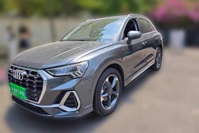 Used Audi Q3 2021 35 TFSI Fashion Dynamic Model
