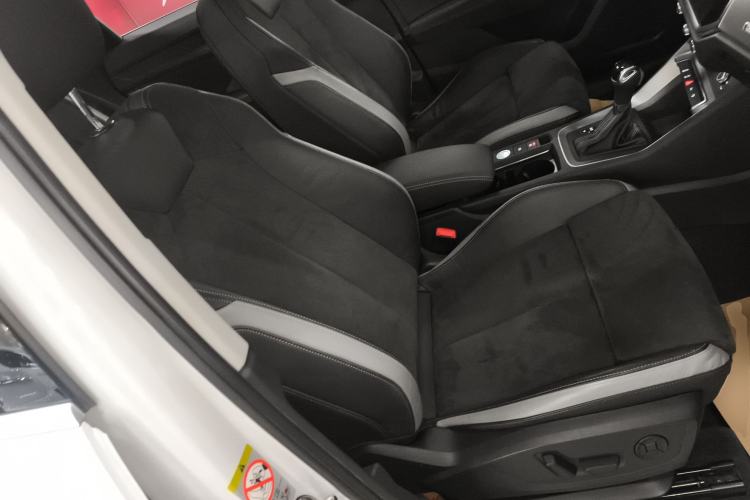 Used Audi Q3 2021 35 TFSI Fashion Dynamic Model Right Front Seat