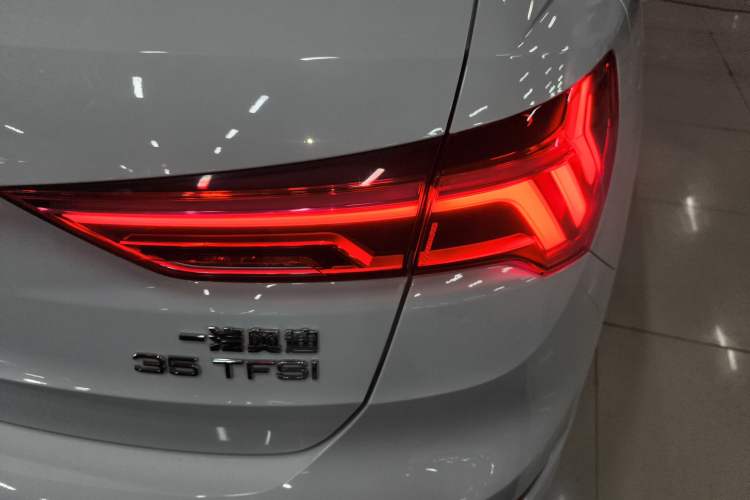 Used Audi Q3 2021 35 TFSI Fashion Dynamic Model Right Rear Taillight