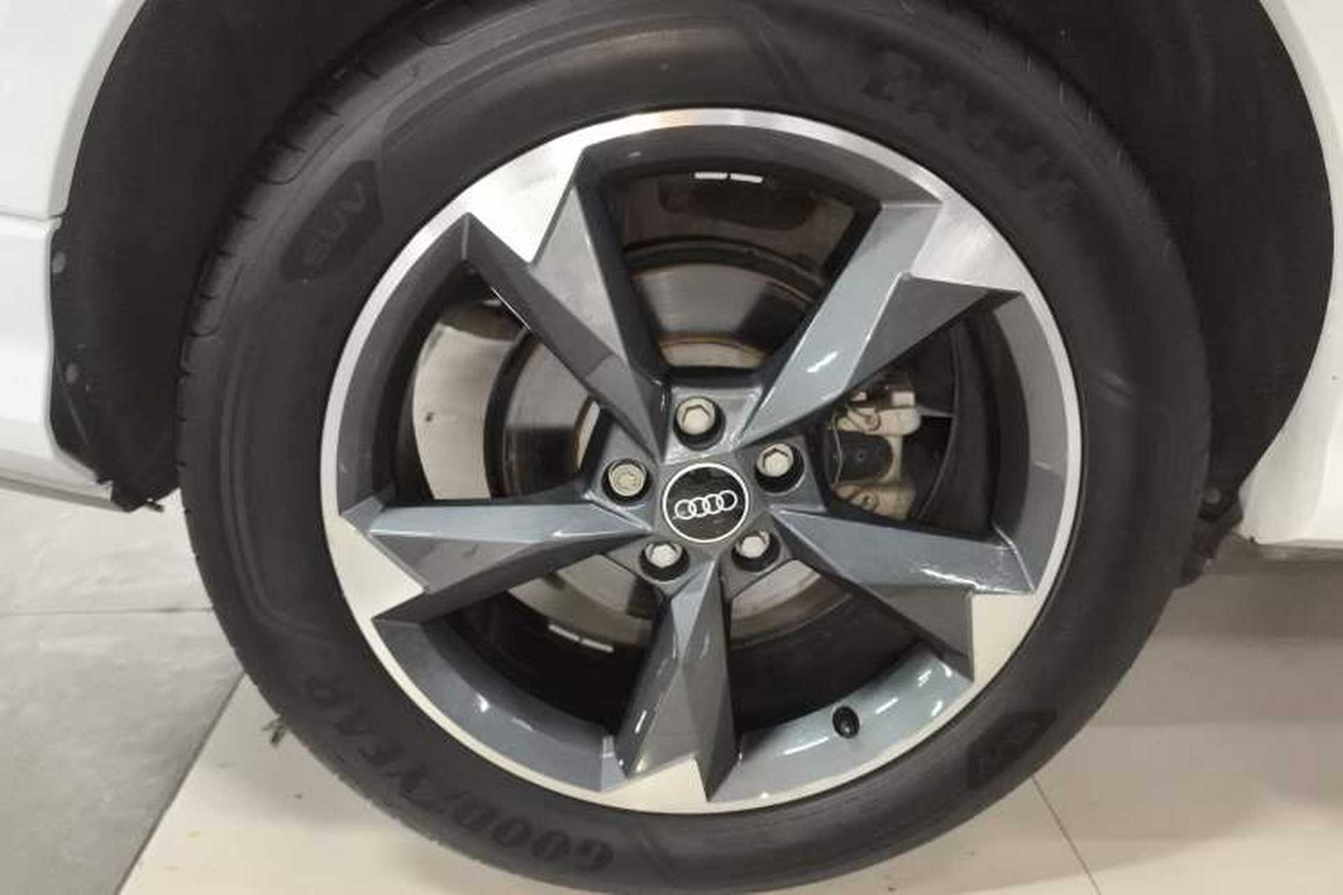 Used Audi Q3 2021 35 TFSI Fashion Dynamic Model Right Rear Wheel Hub