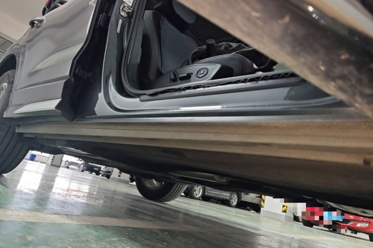 Used Audi Q3 2021 35 TFSI Advanced Style Edition Right Side Sill