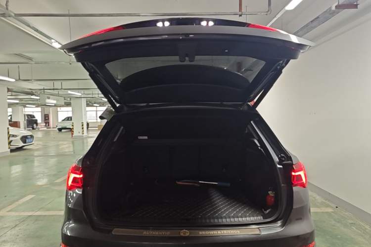 Used Audi Q3 2021 35 TFSI Advanced Style Edition Trunk