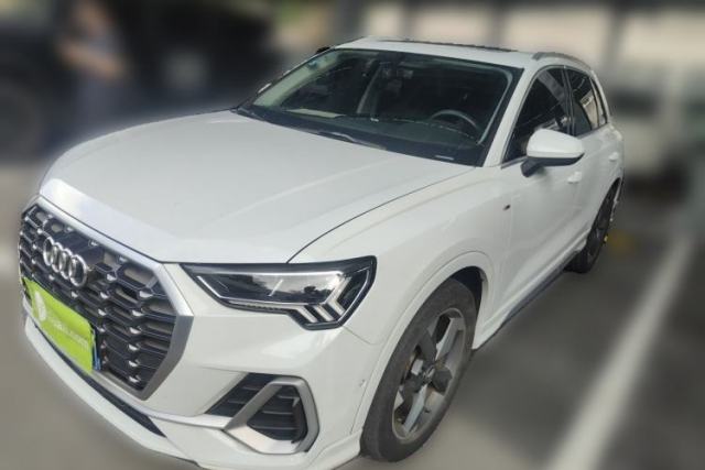 Used Audi Q3 2021 35 TFSI Fashion Dynamic Model