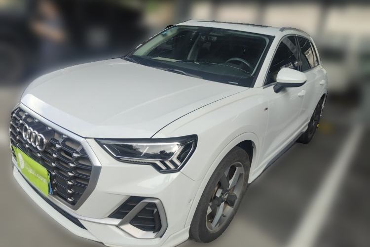 Used Audi Q3 2021 35 TFSI Fashion Dynamic Model Guazi used car, China used car export, Used car for sale, Used cars, Cheapest cars for sale