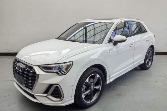 Used Audi Q3 2021 35 TFSI Fashion Dynamic Model
