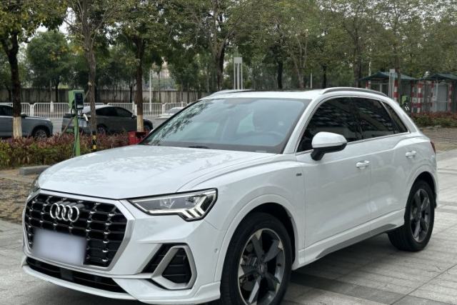 Used Audi Q3 2021 35 TFSI Fashion Dynamic Model