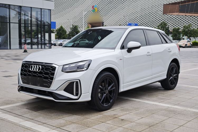 Audi Q3 2021 35 TFSI Fashion Dynamic Model مستعملة Guazi used car, China used car export, Used car for sale, Used cars, Cheapest cars for sale