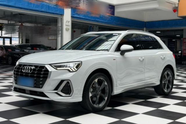 Used Audi Q3 2021 35 TFSI Fashion Dynamic Model