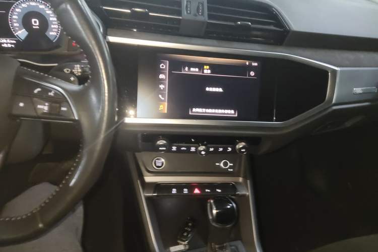 Used Audi Q3 2021 35 TFSI Fashion Dynamic Model Audio And AC Panel