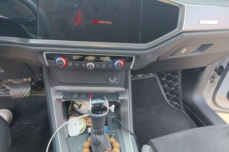 Used Audi Q3 2021 35 TFSI Progressive Dynamic Edition Audio And AC Panel