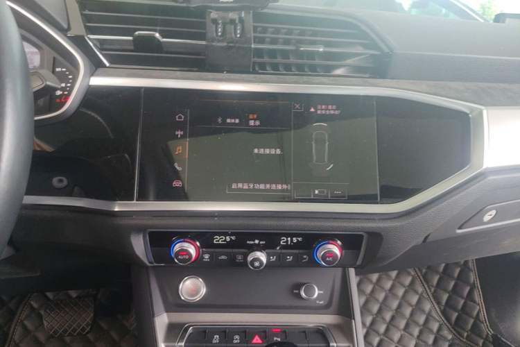 Used Audi Q3 2021 35 TFSI Progressive Dynamic Edition Audio And AC Panel