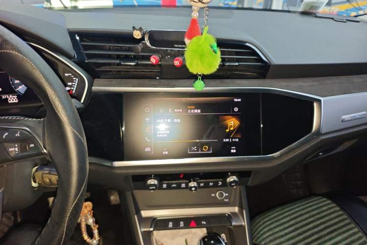 Used Audi Q3 2021 35 TFSI Progressive Dynamic Edition Audio And AC Panel