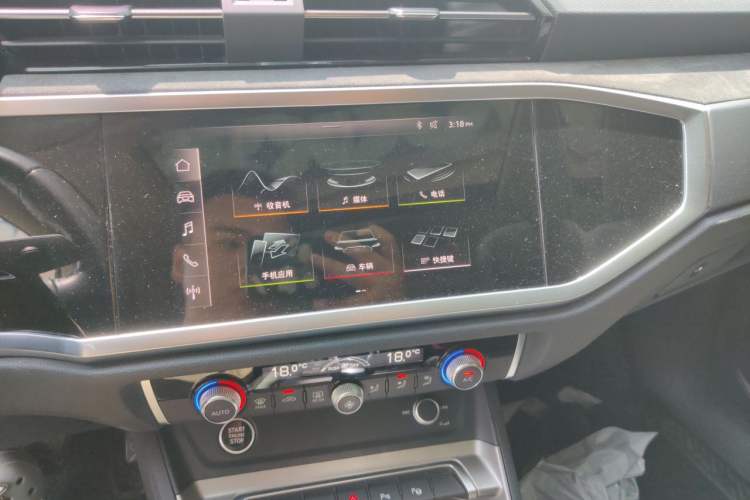 Used Audi Q3 2021 35 TFSI Fashion Dynamic Model Audio And AC Panel