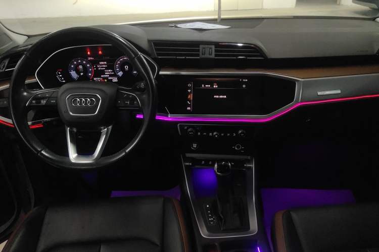 Used Audi Q3 2021 35 TFSI Fashionable and Elegant Model Audio And AC Panel