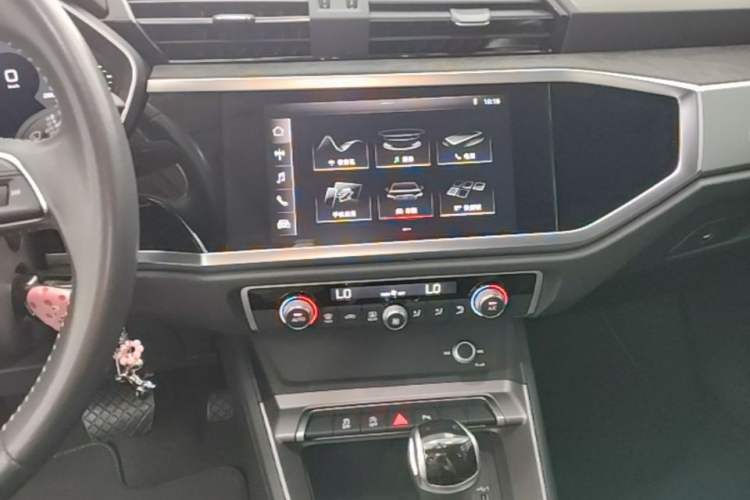 Used Audi Q3 2021 35 TFSI Progressive Dynamic Edition Audio And AC Panel
