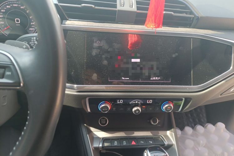 Used Audi Q3 2021 35 TFSI Fashion Dynamic Model Audio And AC Panel
