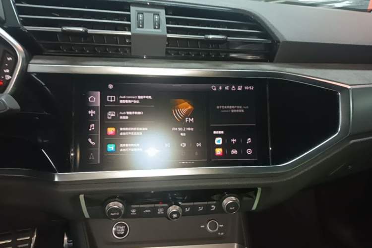 Used Audi Q3 2021 40 TFSI Fashion Dynamic Model Audio And AC Panel