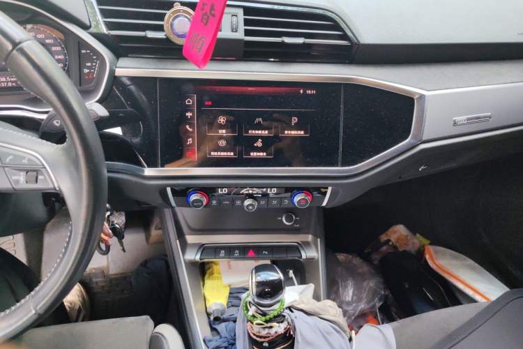Used Audi Q3 2021 35 TFSI Progressive Dynamic Edition Audio And AC Panel