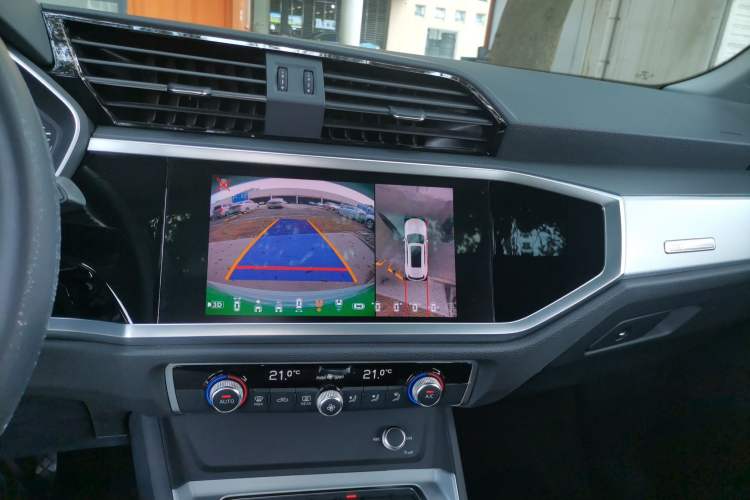 Used Audi Q3 2021 35 TFSI Advanced Style Edition Audio And AC Panel