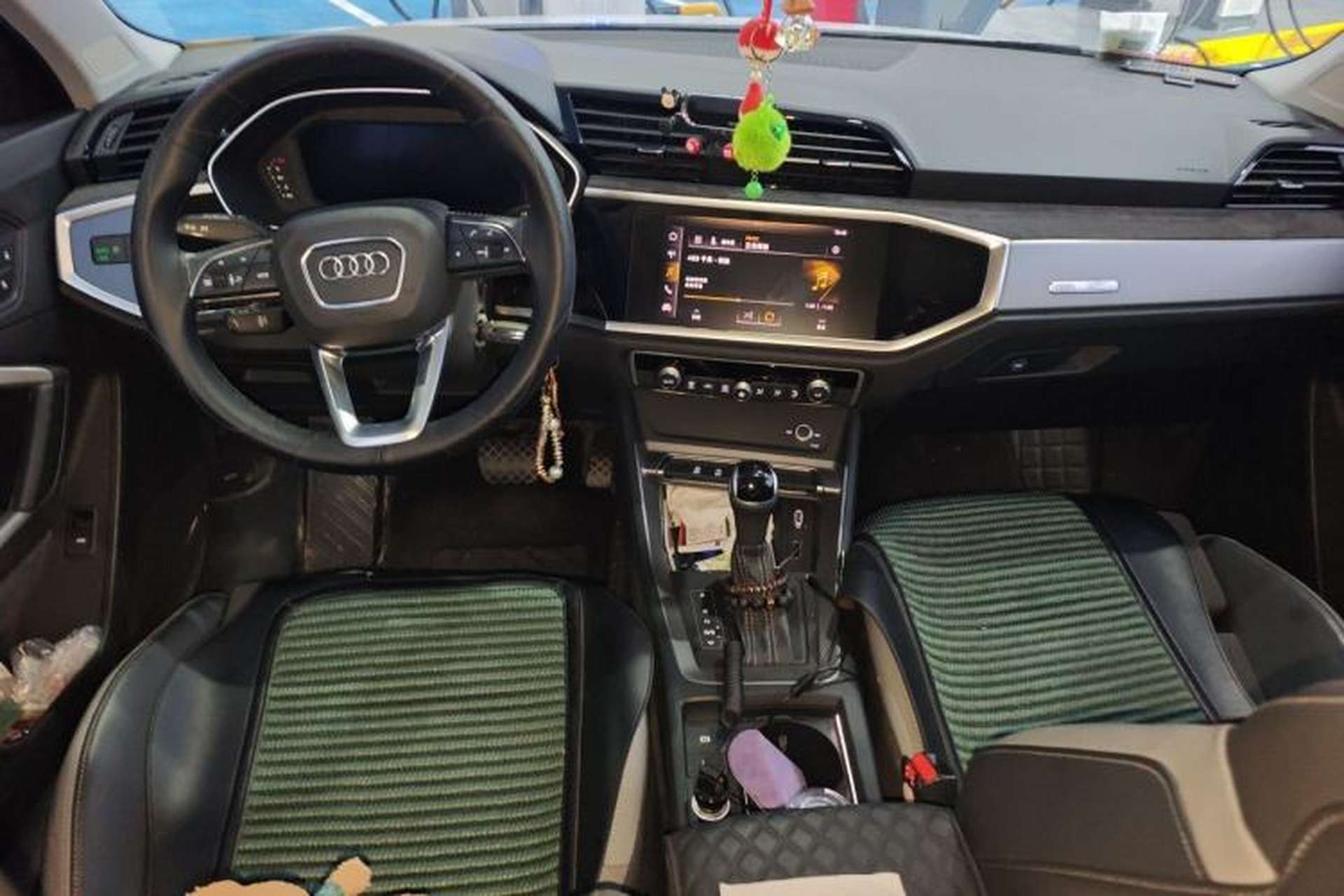 Used Audi Q3 2021 35 TFSI Progressive Dynamic Edition Center Console